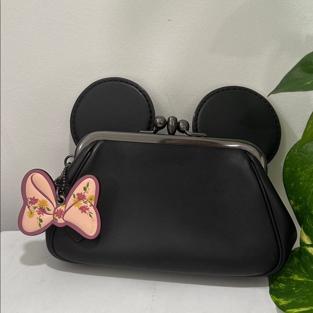 Coach x Disney Minnie Mouse Ears Leather Kiss-lock Clutch Limited Edition F30212